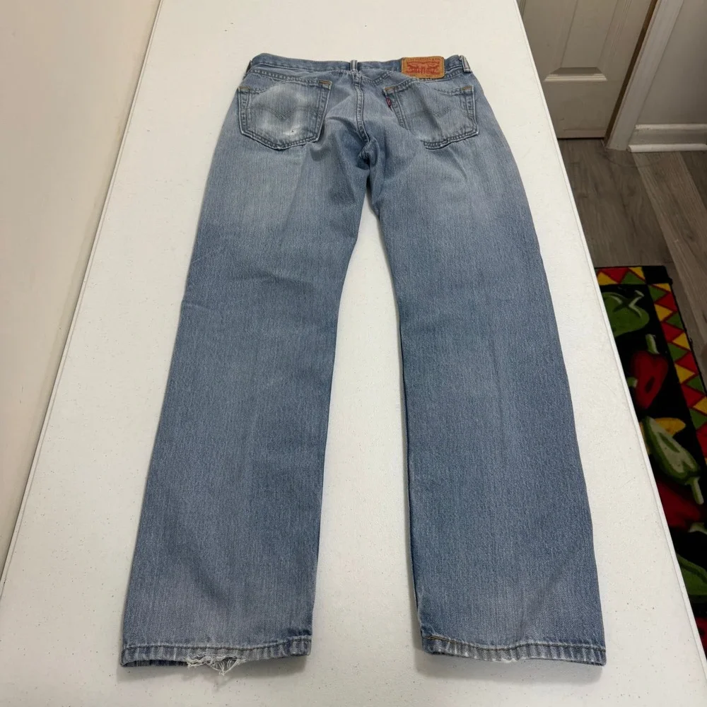 Levis 505 Regular‎ Fit Straight Leg Light Wash Blue Jeans W33 L32 Distressed